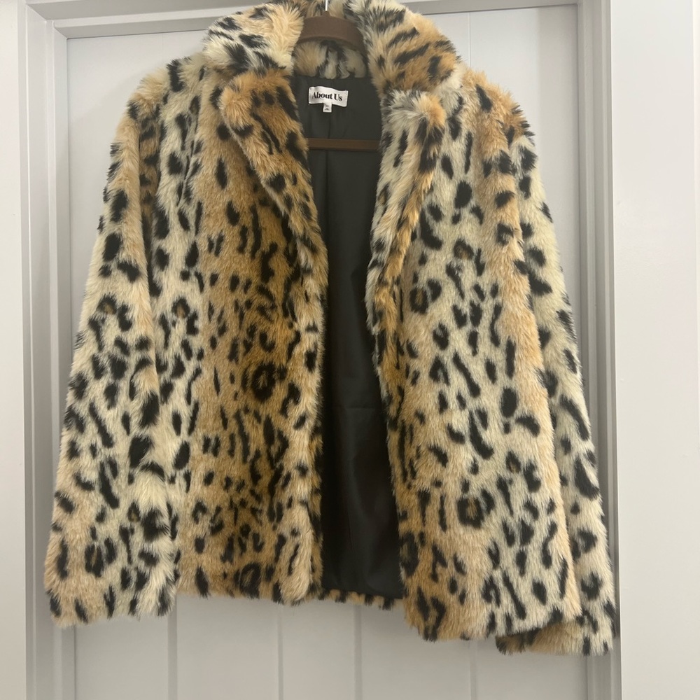 Faux Fur Leopard Coat XS